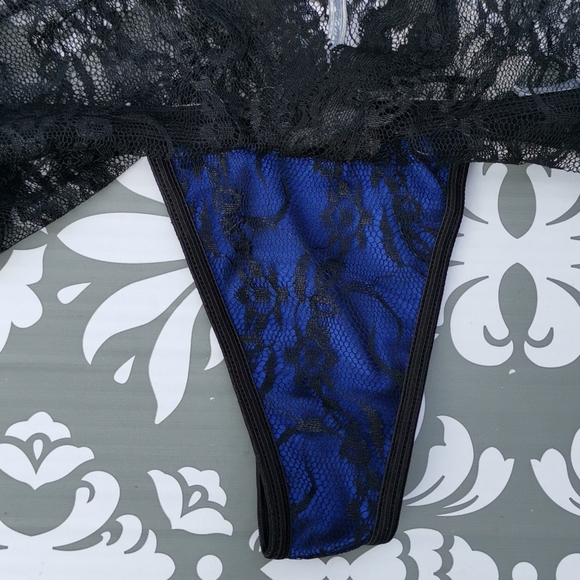 Rene Rofe Blue Thong Lace Bottoms - Picture 5 of 6